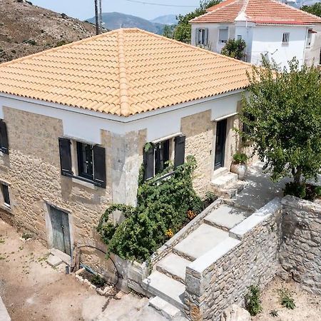 Villa Aiolia Kondoyenadha Екстер'єр фото
